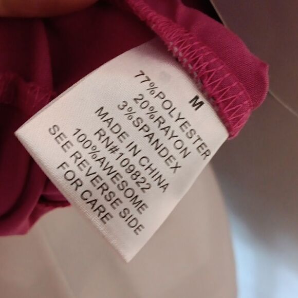 Natural Uniforms Cool Stretch V-neck Women's Scrub Top - Picture 6 of 8